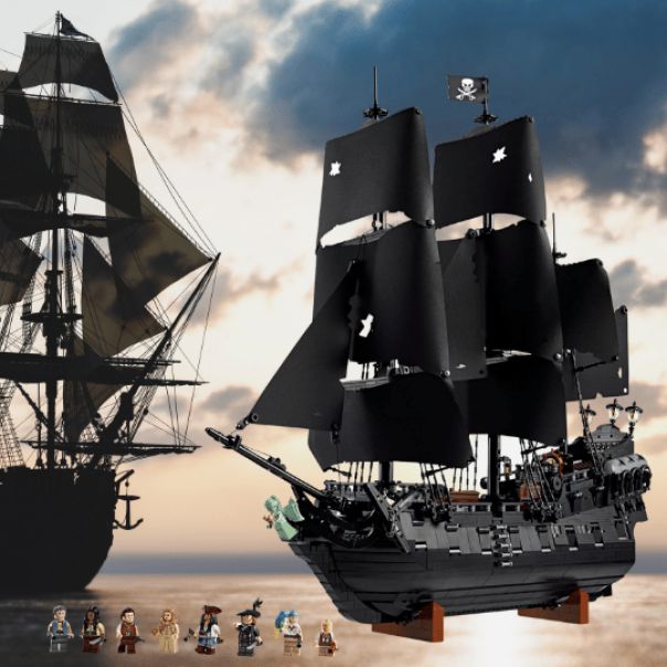 CAPTAIN JACK SPARROWS PIRATE SHIP
